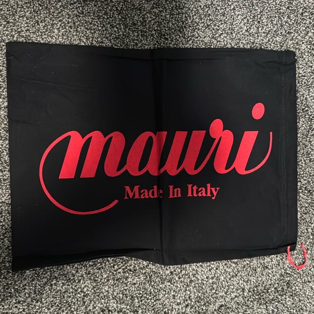 Mauri shoe bag